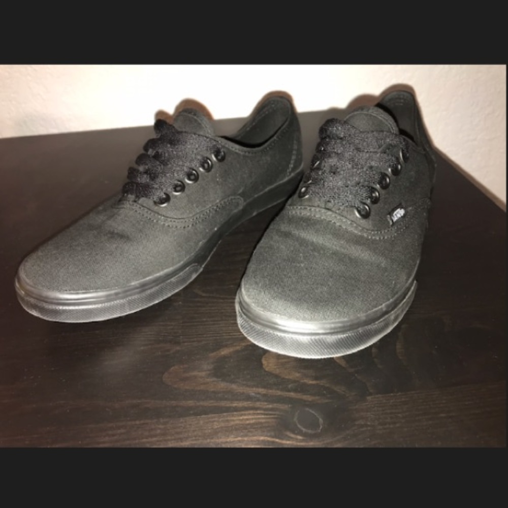 Black Vans